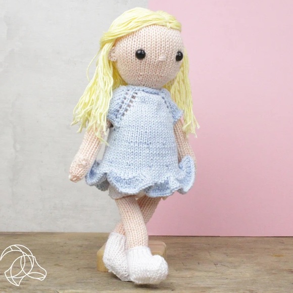 Handicraft Other - Handicraft knitting kit April NWT 🌺🪡🧶